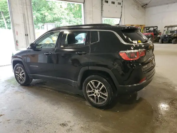 3C4NJDBB6HT650913 2017 JEEP COMPASS - Image 2