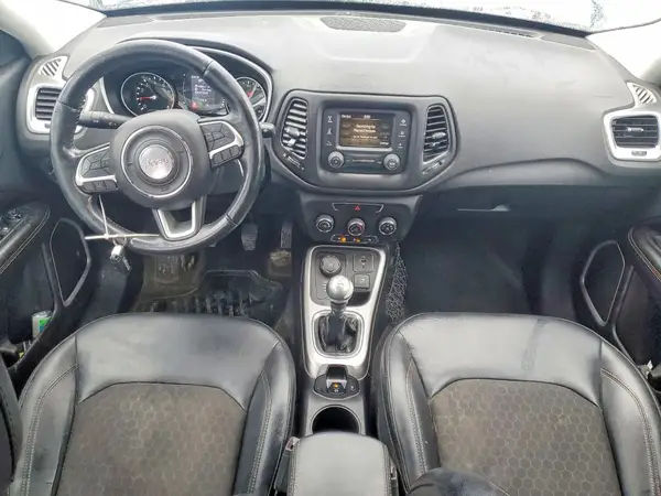 3C4NJDBB6HT660311 2017 JEEP COMPASS - Image 8