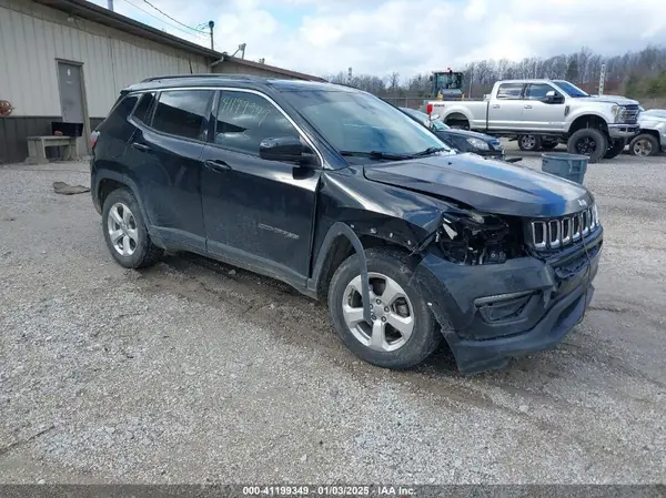 3C4NJDBB6HT666092 2017 JEEP COMPASS - Image 1