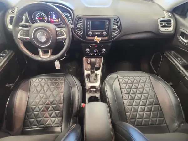 3C4NJDBB6HT672135 2017 JEEP COMPASS - Image 8