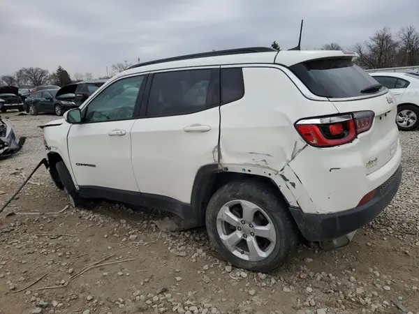 3C4NJDBB6JC355655 2018 JEEP COMPASS - Image 2