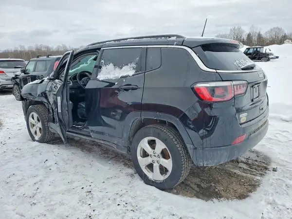 3C4NJDBB6JT100181 2018 JEEP COMPASS - Image 2