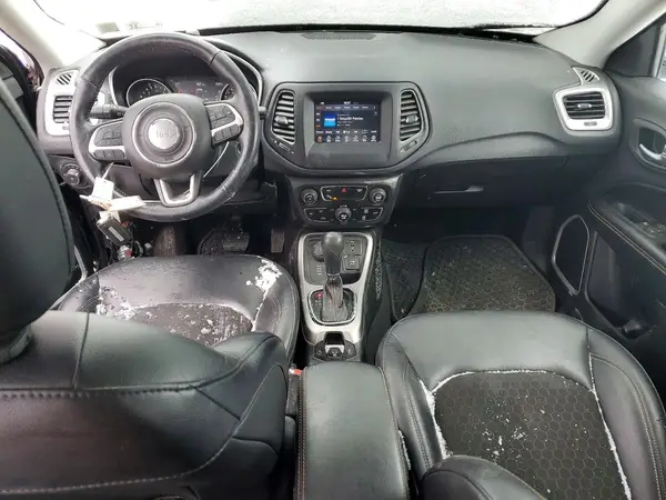 3C4NJDBB6JT100181 2018 JEEP COMPASS - Image 8