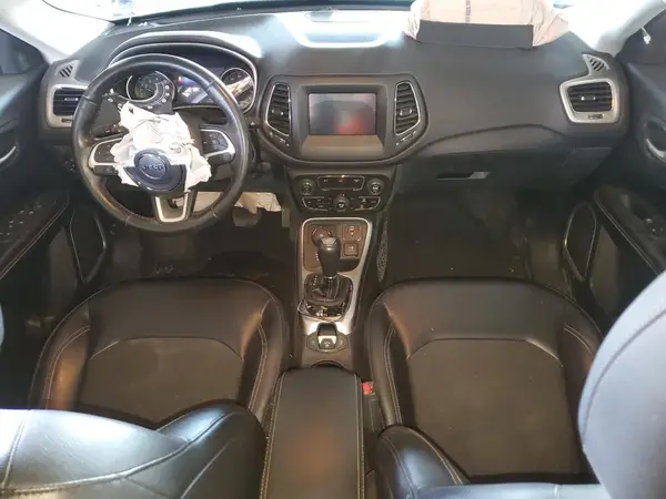 3C4NJDBB6JT103341 2018 JEEP COMPASS - Image 8