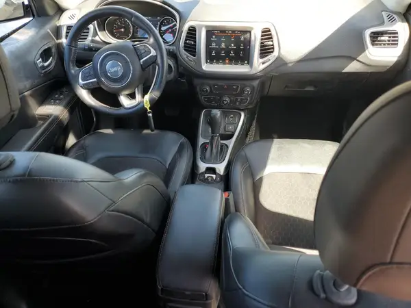 3C4NJDBB6JT116316 2018 JEEP COMPASS - Image 8