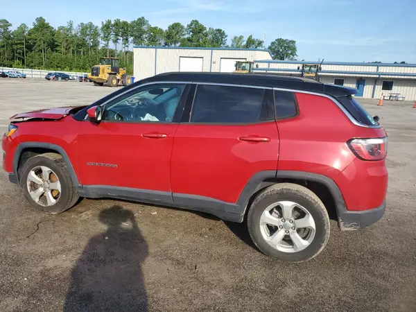 3C4NJDBB6JT142284 2018 JEEP COMPASS - Image 2