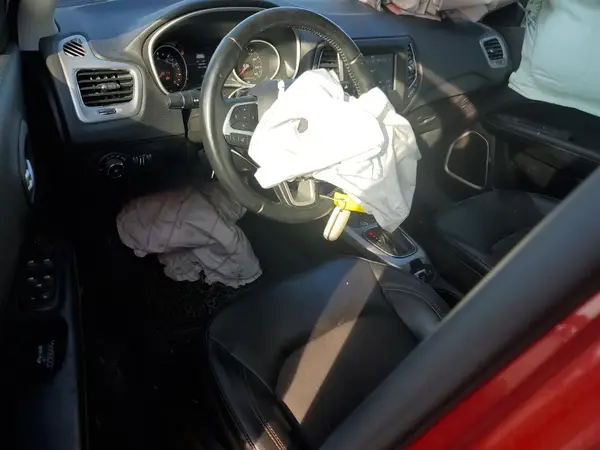 3C4NJDBB6JT142284 2018 JEEP COMPASS - Image 8