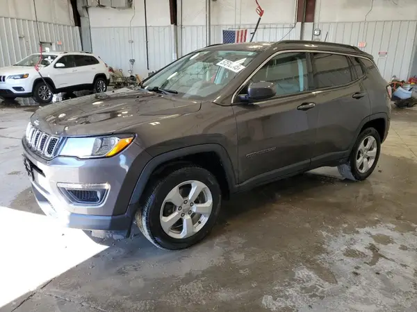 3C4NJDBB6JT142303 2018 JEEP COMPASS - Image 1