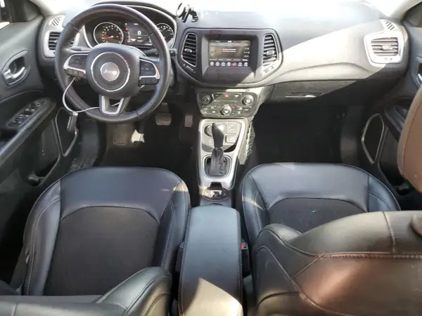 3C4NJDBB6JT143080 2018 JEEP COMPASS - Image 8