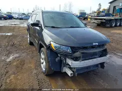 3C4NJDBB6JT145797 2018 JEEP COMPASS