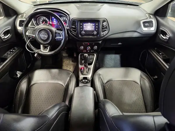 3C4NJDBB6JT150532 2018 JEEP COMPASS - Image 8