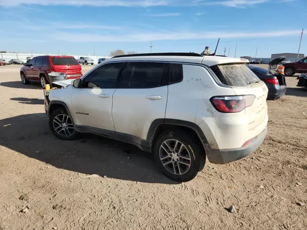 3C4NJDBB6JT167878 2018 JEEP COMPASS - Image 2