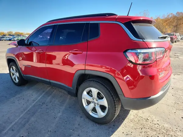 3C4NJDBB6JT167881 2018 JEEP COMPASS - Image 2
