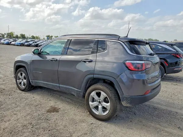 3C4NJDBB6JT176841 2018 JEEP COMPASS - Image 2