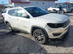 3C4NJDBB6JT177374 2018 JEEP COMPASS