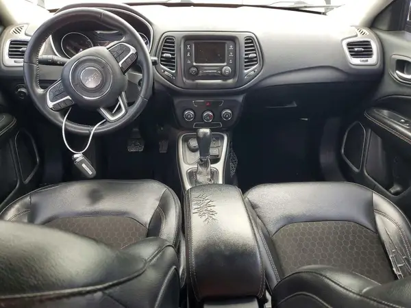 3C4NJDBB6JT200247 2018 JEEP COMPASS - Image 8