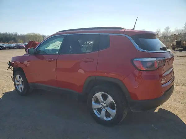 3C4NJDBB6JT201785 2018 JEEP COMPASS - Image 2