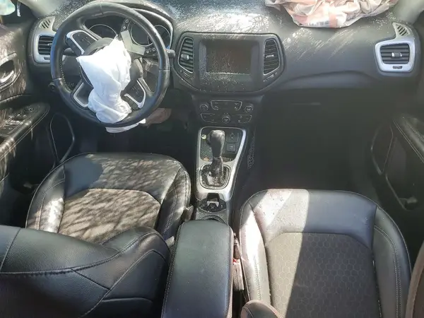 3C4NJDBB6JT201785 2018 JEEP COMPASS - Image 8