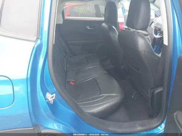3C4NJDBB6JT202290 2018 JEEP COMPASS - Image 8