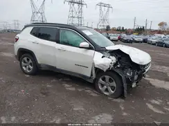 3C4NJDBB6JT246497 2018 JEEP COMPASS