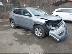 3C4NJDBB6JT253109 2018 JEEP COMPASS