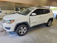3C4NJDBB6JT270489 2018 JEEP COMPASS