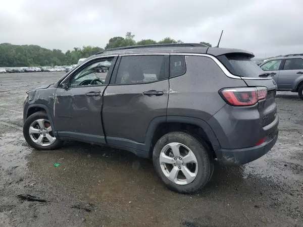 3C4NJDBB6JT291021 2018 JEEP COMPASS - Image 2