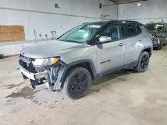 3C4NJDBB6JT304351 2018 JEEP COMPASS