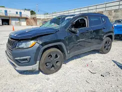 3C4NJDBB6JT325359 2018 JEEP COMPASS