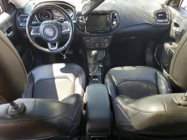 3C4NJDBB6JT325359 2018 JEEP COMPASS - Image 8