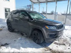 3C4NJDBB6JT325751 2018 JEEP COMPASS