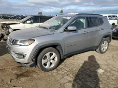 3C4NJDBB6JT331422 2018 JEEP COMPASS
