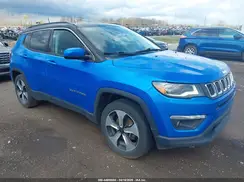 3C4NJDBB6JT360256 2018 JEEP COMPASS