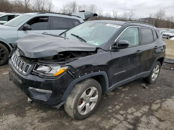 3C4NJDBB6JT398988 2018 JEEP COMPASS - Image 1