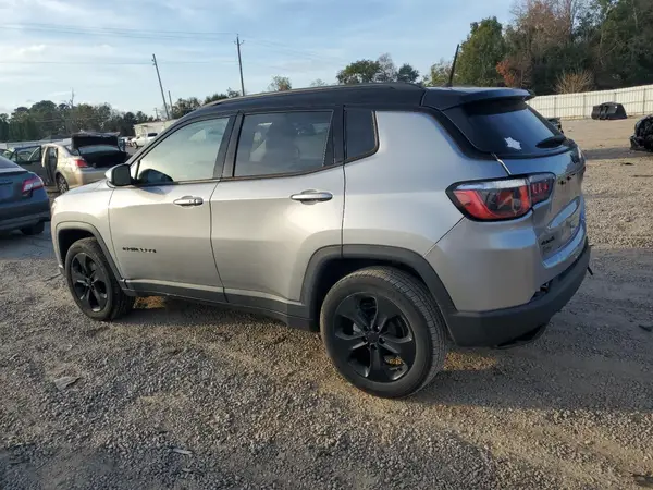 3C4NJDBB6JT403106 2018 JEEP COMPASS - Image 2
