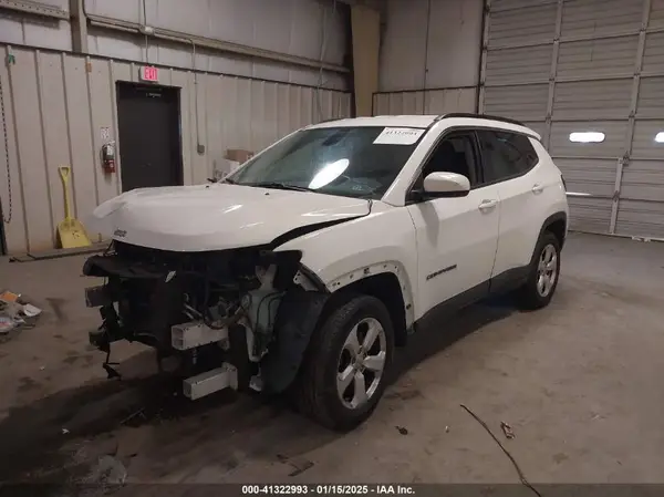3C4NJDBB6JT415448 2018 JEEP COMPASS - Image 2
