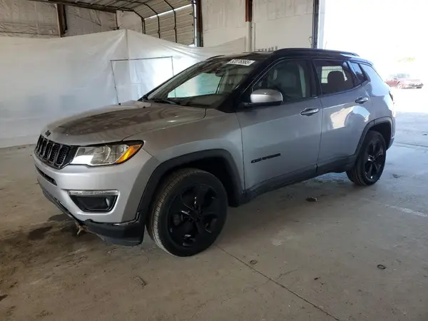 3C4NJDBB6JT433660 2018 JEEP COMPASS - Image 1