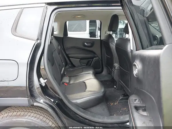 3C4NJDBB6JT436316 2018 JEEP COMPASS - Image 8