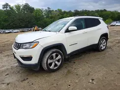 3C4NJDBB6JT457537 2018 JEEP COMPASS