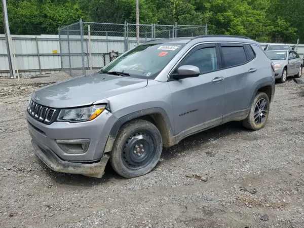 3C4NJDBB6JT483975 2018 JEEP COMPASS - Image 1