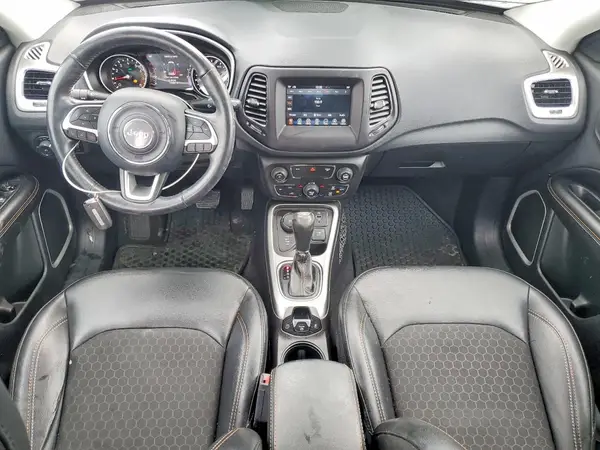 3C4NJDBB6JT485211 2018 JEEP COMPASS - Image 8
