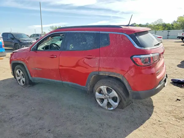 3C4NJDBB6JT485340 2018 JEEP COMPASS - Image 2