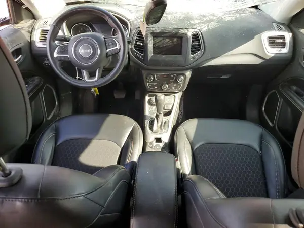3C4NJDBB6JT485340 2018 JEEP COMPASS - Image 8