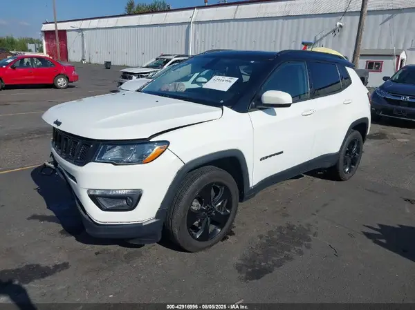 3C4NJDBB6JT492644 2018 JEEP COMPASS - Image 2