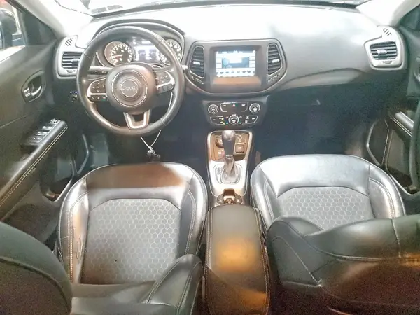 3C4NJDBB6KT593670 2019 JEEP COMPASS - Image 8