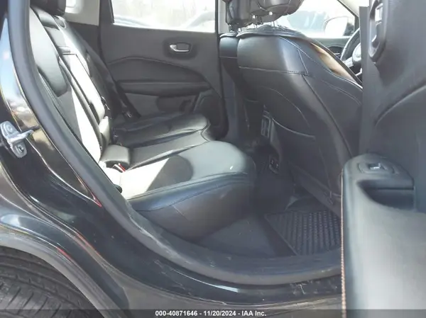 3C4NJDBB6KT593734 2019 JEEP COMPASS - Image 8