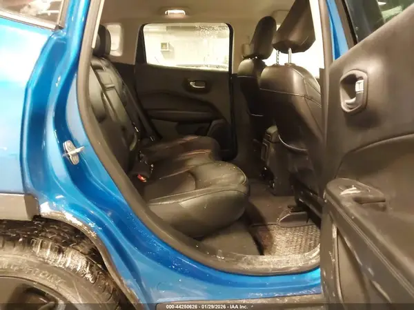 3C4NJDBB6KT598531 2019 JEEP COMPASS - Image 8