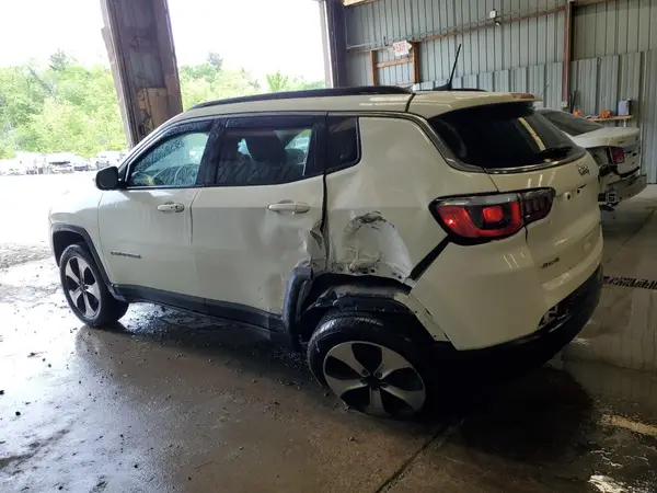 3C4NJDBB6KT598559 2019 JEEP COMPASS - Image 2