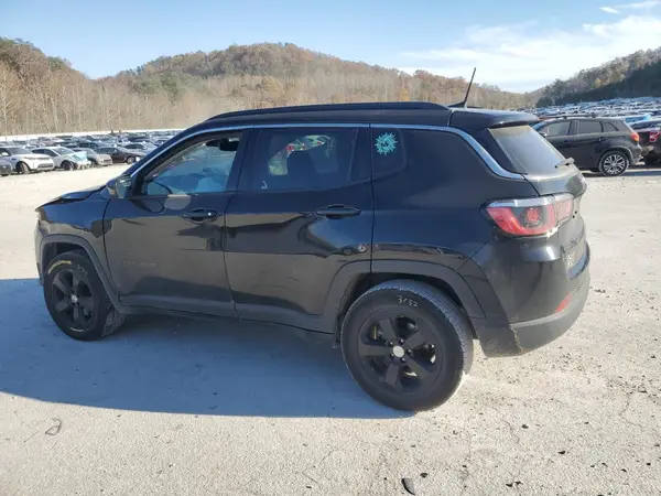 3C4NJDBB6KT600696 2019 JEEP COMPASS - Image 2