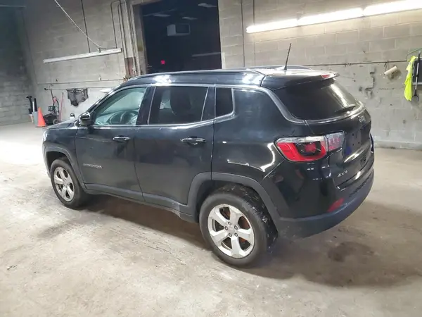 3C4NJDBB6KT629924 2019 JEEP COMPASS - Image 2